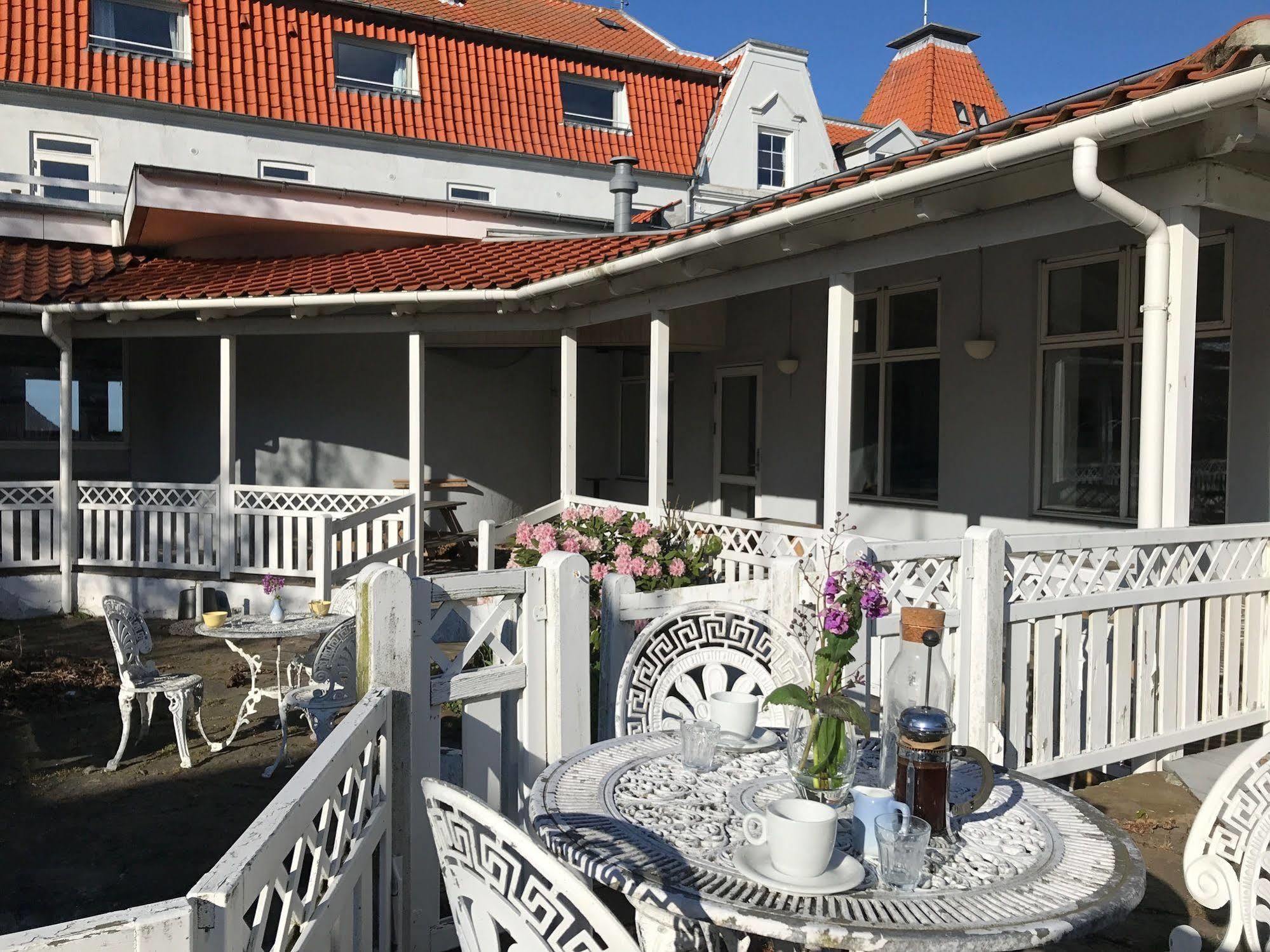 Strandhotellet Allinge-Sandvig Exterior foto